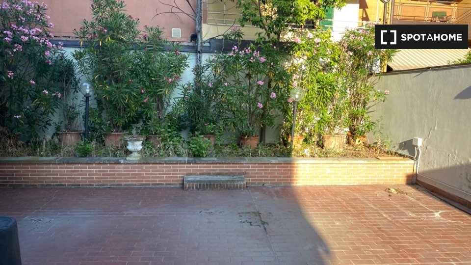 Immagine 11 di Appartamento in affitto  in Via Elio Bernardi a Bologna