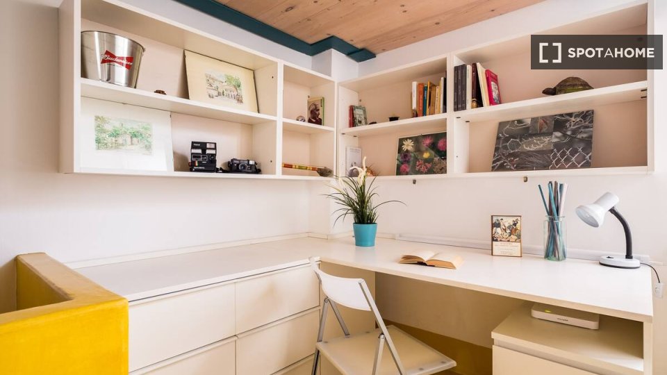 Immagine 2 di Appartamento in affitto  in Via Santa Caterina a Bologna