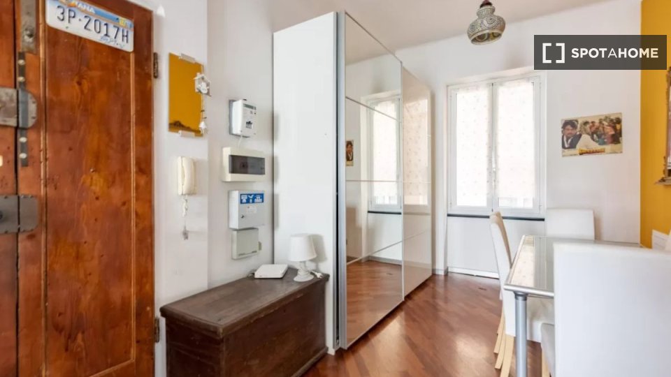 Immagine 1 di Appartamento in affitto  in Via del Molo a Genova