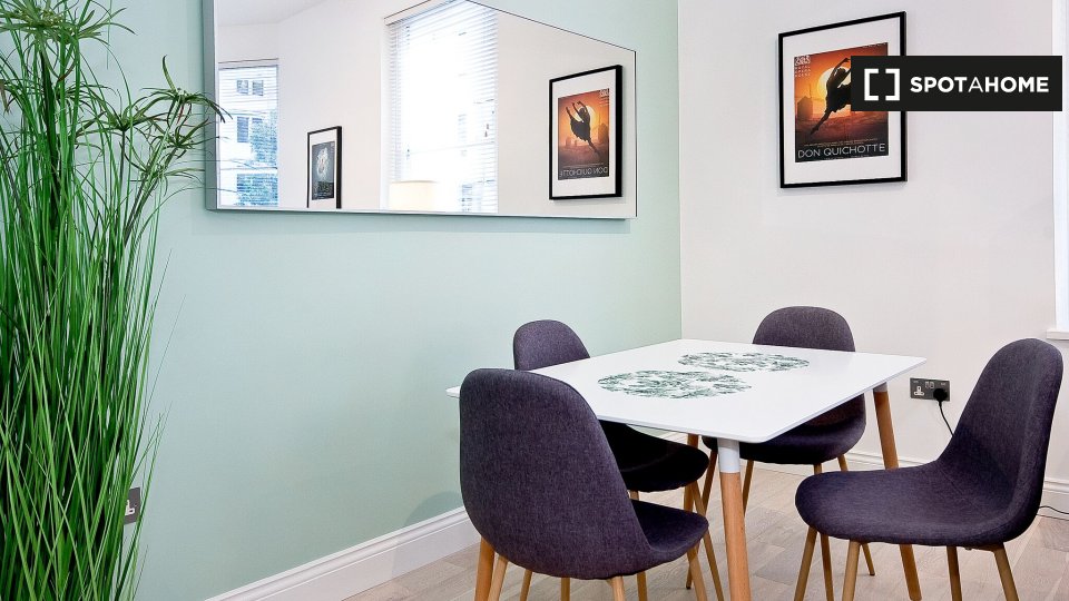 Immagine 6 di Appartamento in affitto  in B Interlude House a 