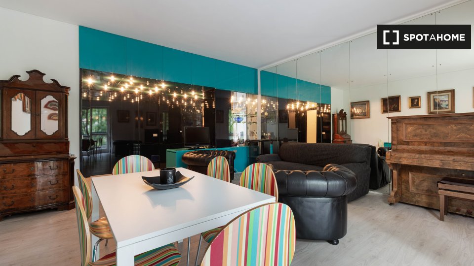 Immagine 7 di Appartamento in affitto  in Via Teodosio a Milano