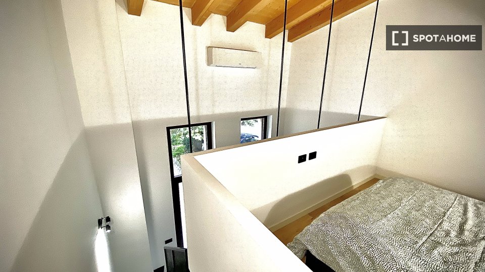 Immagine 16 di Ufficio in affitto  in Via Benefattori dell'Ospedale a Milano