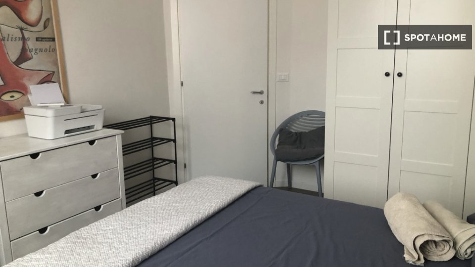 Immagine 7 di Appartamento in affitto  in P.za Aldrovandi a Bologna