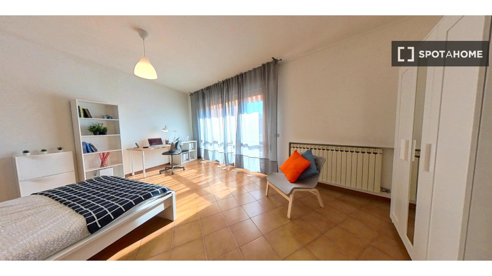 Immagine 8 di Camera condivisa in affitto  in via Piovese a Padova