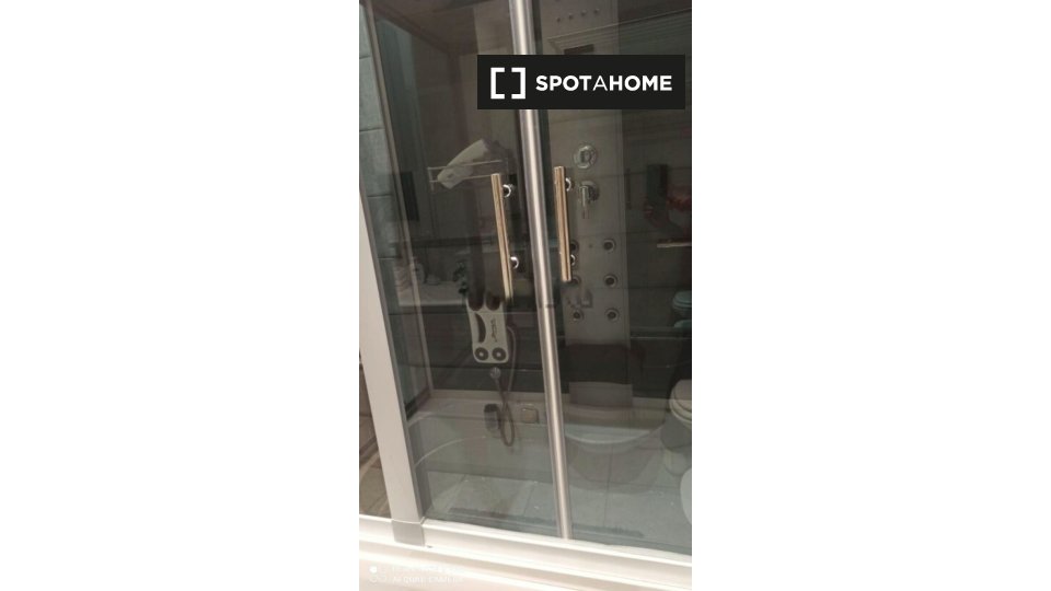 Immagine 6 di Appartamento in affitto  in Via Antonio Pane a Roma