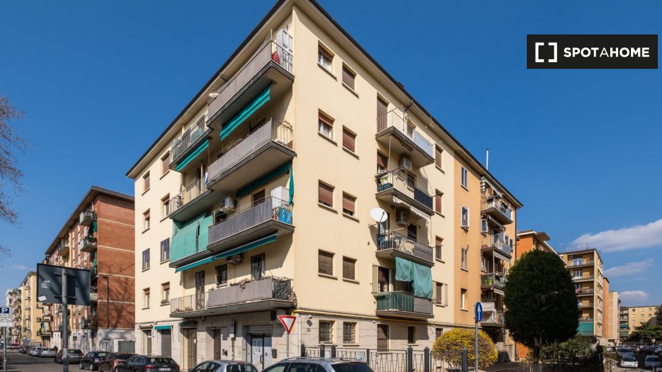 Immagine 16 di Appartamento in affitto  in Viale della Repubblica a Bologna