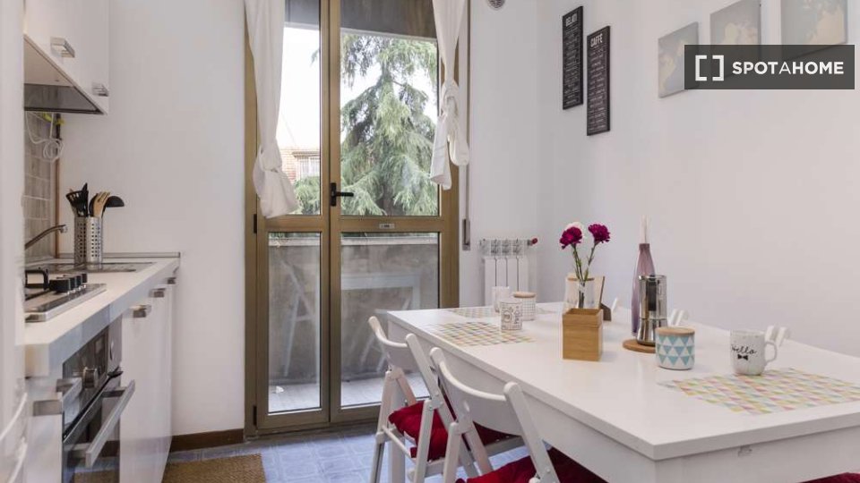 Immagine 8 di Camera condivisa in affitto  in Viale Giovanni Vicini a Bologna