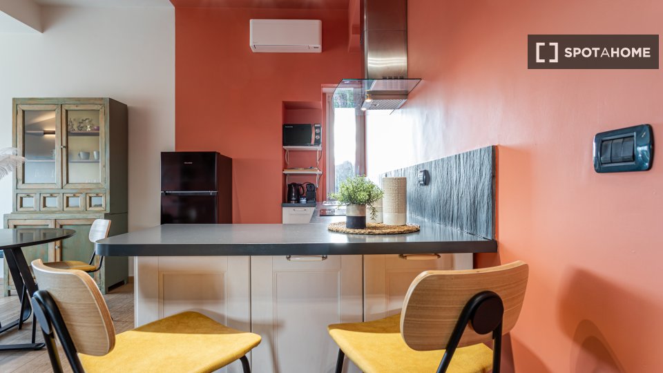 Immagine 6 di Appartamento in affitto  in Via Carlo Rusconi a Roma