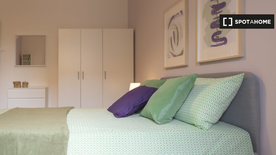 Immagine 10 di Camera condivisa in affitto  in Lungo Dora Napoli a Torino