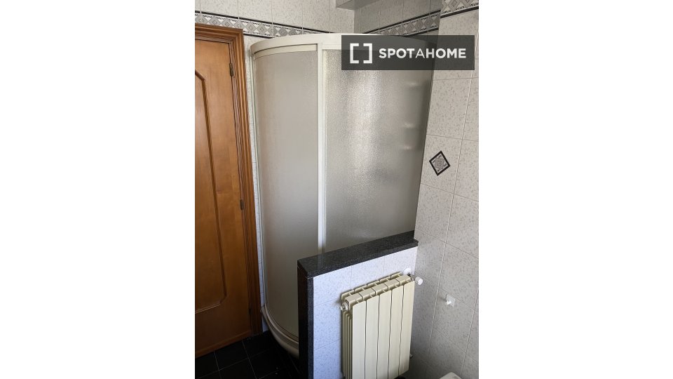 Immagine 14 di Ufficio in affitto  in Via Bixio a Roma