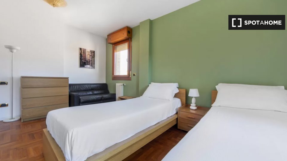 Immagine 16 di Appartamento in affitto  in Via Aurelio Saffi a Bologna