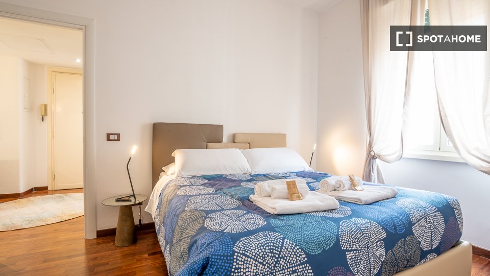 Immagine 1 di Appartamento in affitto  in Via Satrico a Roma