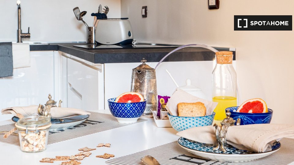 Immagine 12 di Appartamento in affitto  in Via Santa Cecilia a Milano