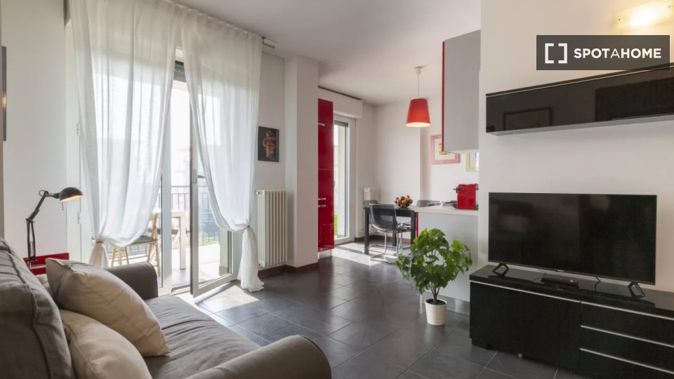 Immagine 2 di Appartamento in affitto  in Via Bruno Cassinari a Milano