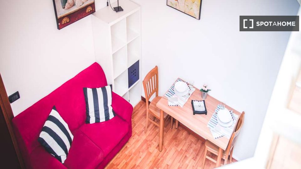 Immagine 11 di Camera condivisa in affitto  in Viale Vincenzo Lancetti Milan a Milano