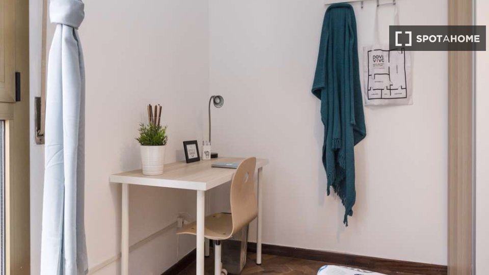 Immagine 1 di Camera condivisa in affitto  in Viale Giovanni Vicini a Bologna