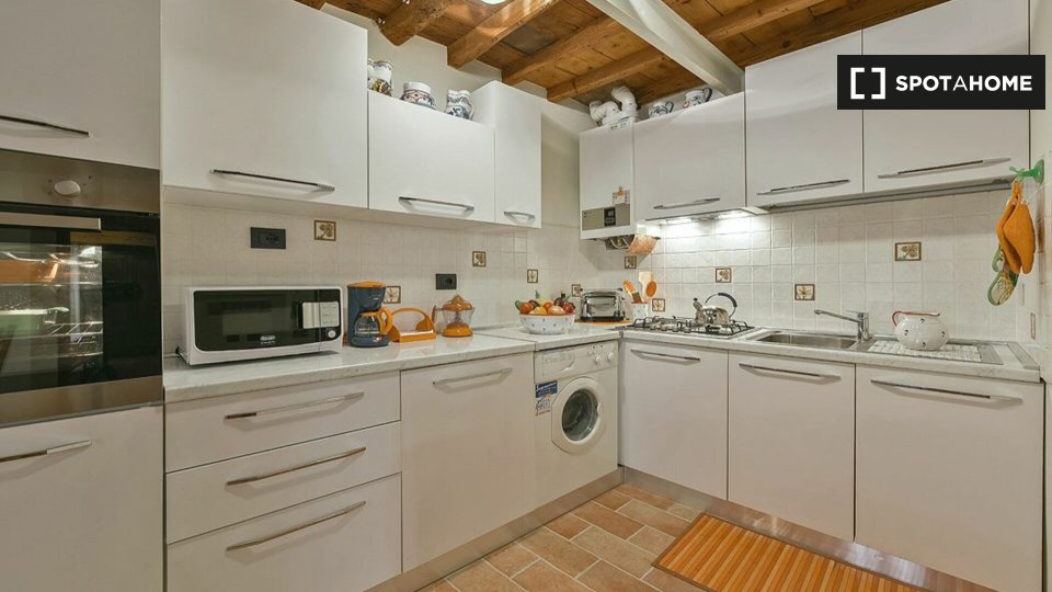 Immagine 2 di Appartamento in affitto  in Via D'Ardiglione a Firenze