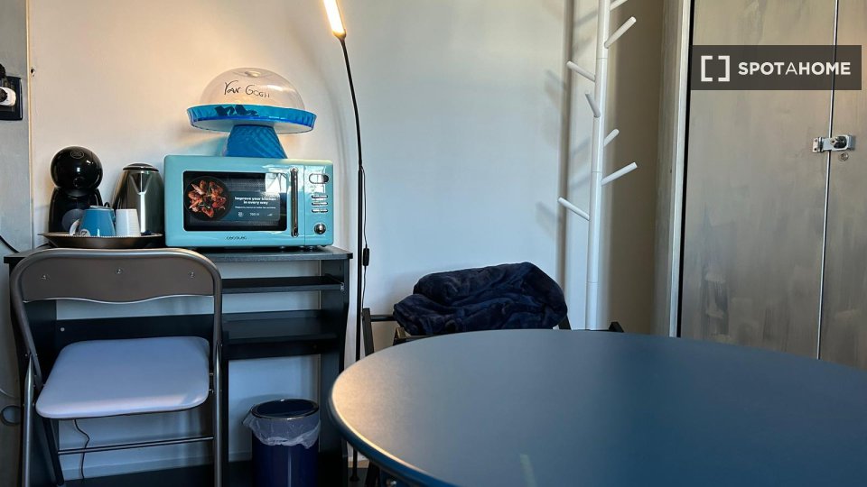 Immagine 14 di Camera condivisa in affitto  in Via Punta Licosa, 20156 Milano MI, Italy a Milano