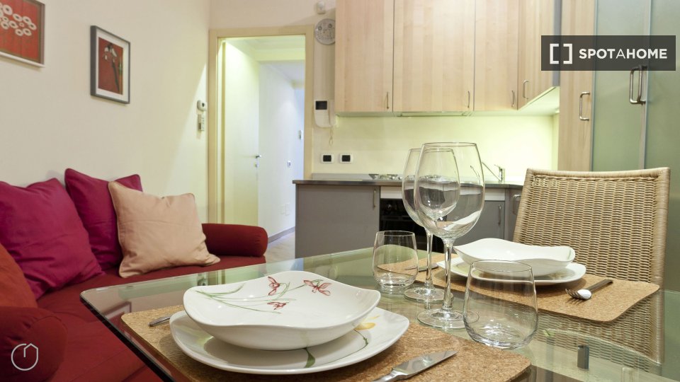 Immagine 5 di Appartamento in affitto  in Via Fiori Chiari a Milano