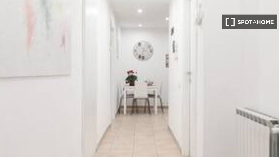 Immagine 13 di Appartamento in affitto  in Via Pinerolo a Roma