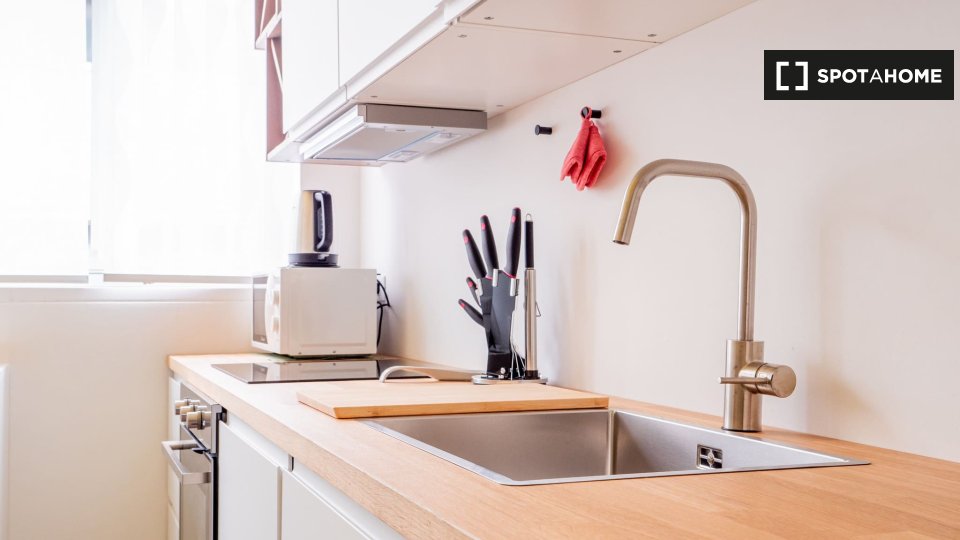 Immagine 12 di Appartamento in affitto  in Via Pietro Valdo a Milano