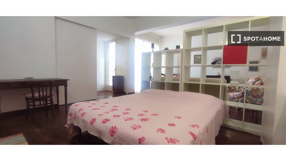 Immagine 4 di Ufficio in affitto  in Via S. Pio V a Roma