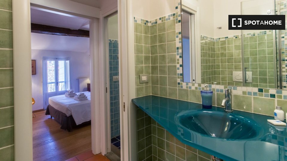 Immagine 16 di Appartamento in affitto  in Via Romana a Firenze