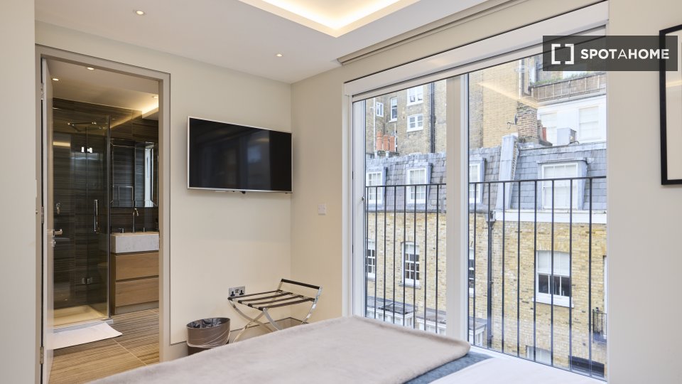 Immagine 12 di Appartamento in affitto  in William Mews a 