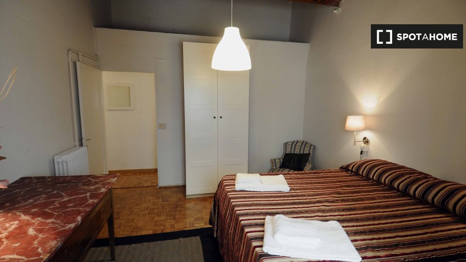 Immagine 19 di Appartamento in affitto  in Lungarno Amerigo Vespucci a Firenze