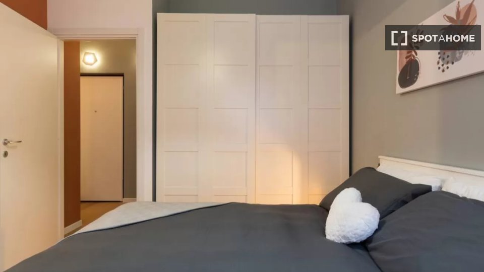 Immagine 9 di Appartamento in affitto  in Via Lario a Milano