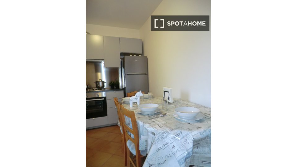 Immagine 19 di Camera condivisa in affitto  in via Piovese a Padova