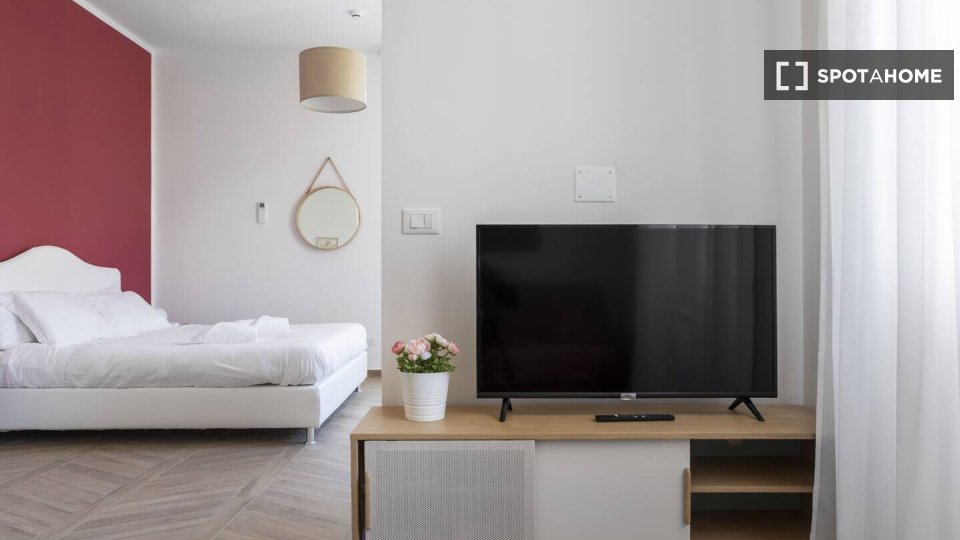 Immagine 10 di Appartamento in affitto  in Via Giuseppe Massarenti a Bologna