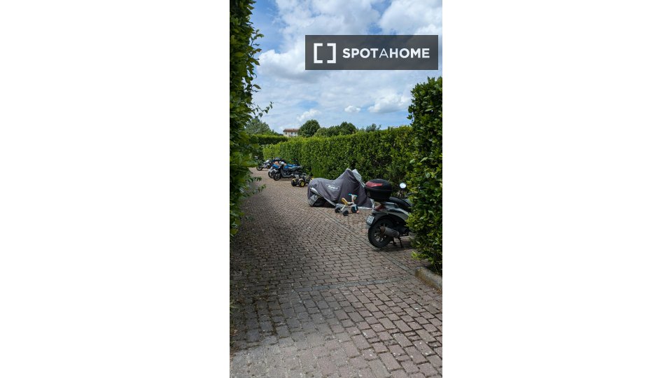 Immagine 18 di Appartamento in affitto  in Via Torregalli a Firenze