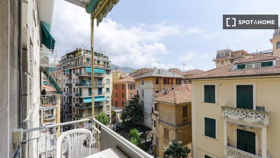 Immagine 18 di Appartamento in affitto  in Via Mons. Cesare Boccoleri a Rapallo