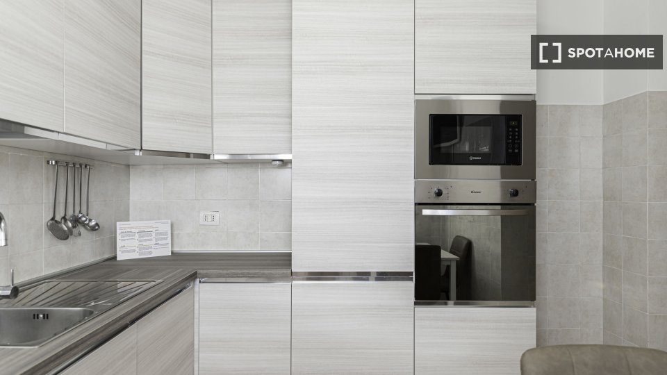 Immagine 6 di Appartamento in affitto  in Piazza Alboreto Michele a Rozzano