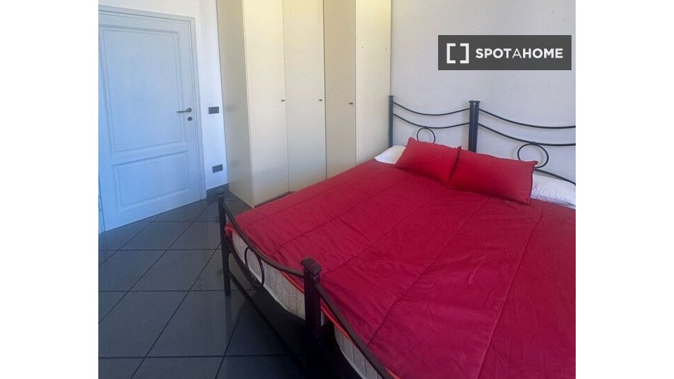 Immagine 15 di Camera condivisa in affitto  in Via Giordano Bruno a Firenze