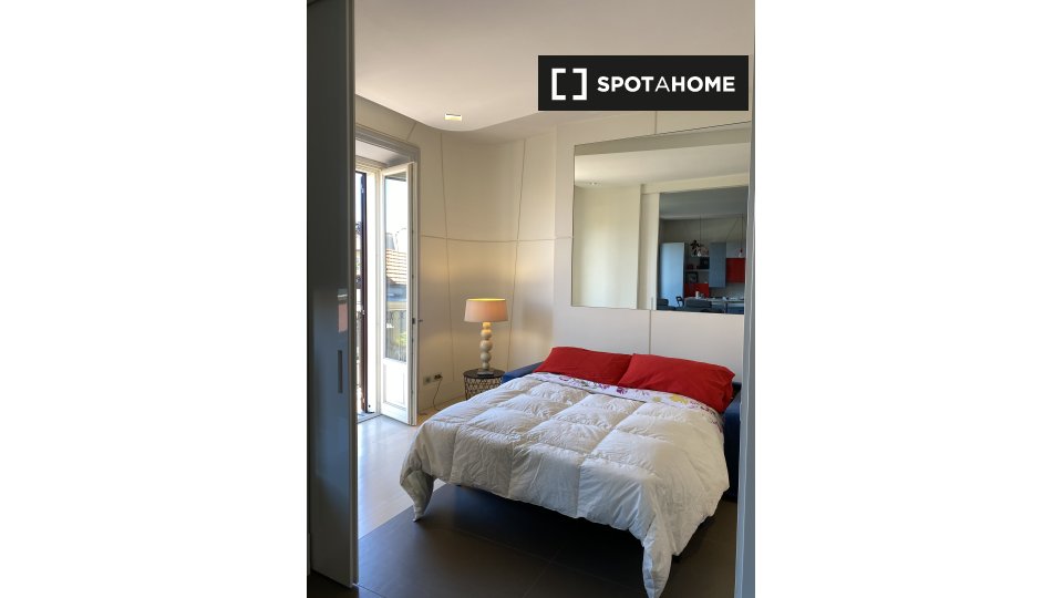 Immagine 7 di Appartamento in affitto  in Via Giuseppe Gioachino Belli a Roma