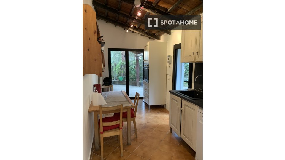 Immagine 6 di Appartamento in affitto  in Via Cassia a Roma