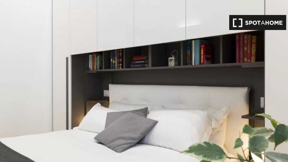 Immagine 12 di Appartamento in affitto  in Piazza Tirana a Milano