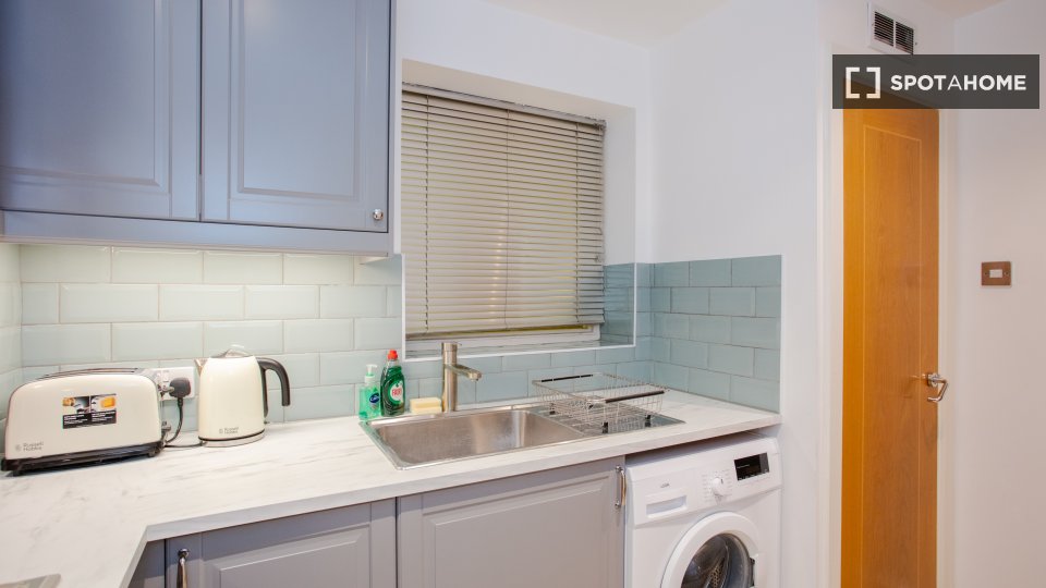 Immagine 12 di Appartamento in affitto  in apartment a 