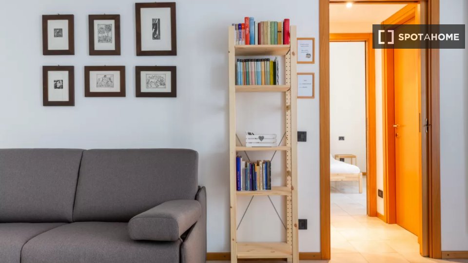 Immagine 2 di Appartamento in affitto  in Via Vigevano a Milano