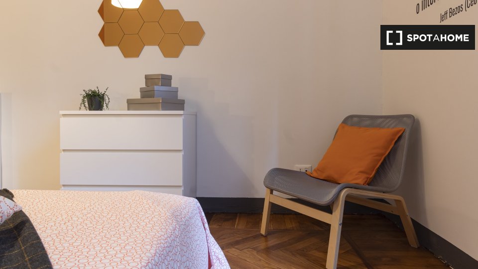 Immagine 7 di Camera condivisa in affitto  in Via Stefano Maria Clemente a Torino