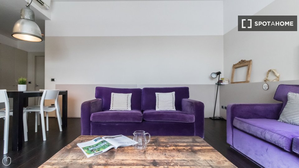 Immagine 2 di Appartamento in affitto  in Via Montebello a Milano