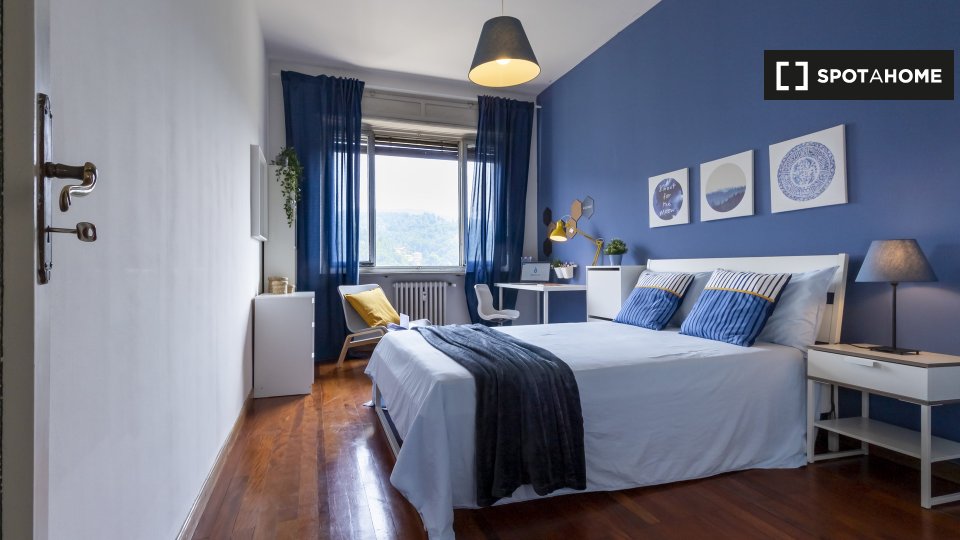 Immagine 6 di Camera condivisa in affitto  in Corso Massimo d'Azeglio a Torino