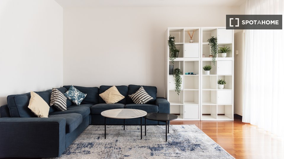 Immagine 7 di Appartamento in affitto  in Via Antonio Cechov a Milano