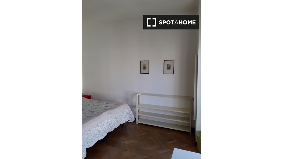 Immagine 4 di Camera condivisa in affitto  in Via del Beato Egidio a Perugia