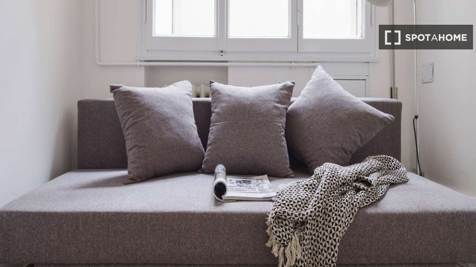 Immagine 12 di Camera condivisa in affitto  in Via delle Belle Arti a Bologna