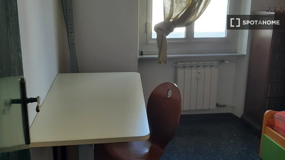 Immagine 15 di Camera condivisa in affitto  in Corso Aldo Gastaldi a Genova
