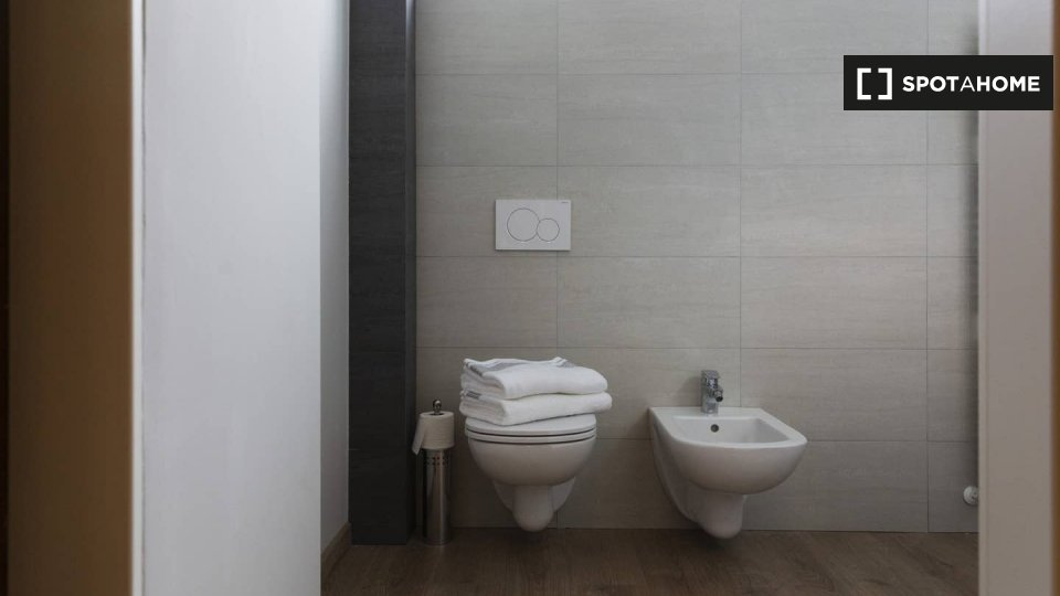 Immagine 15 di Ufficio in affitto  in Via Fatebenesorelle a Milano