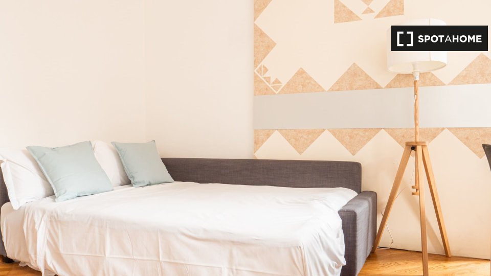 Immagine 5 di Appartamento in affitto  in Piazzale Carlo Maciachini a Milano